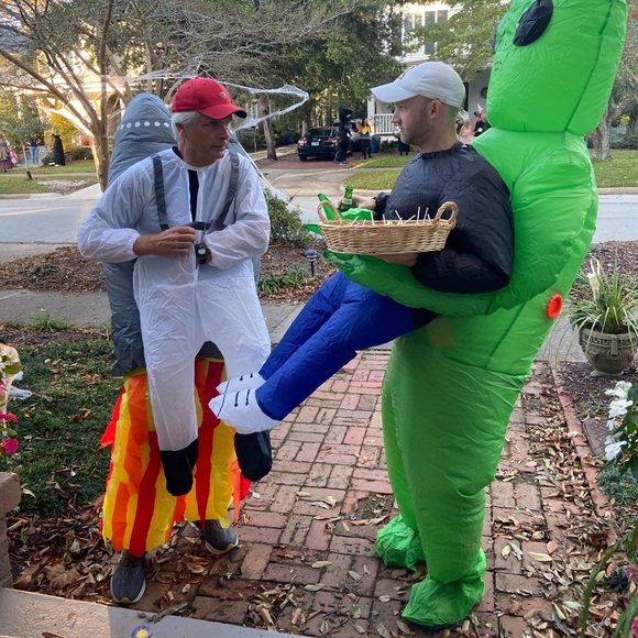 Jet pack inflatable costume for adults - Picture 3 of 3